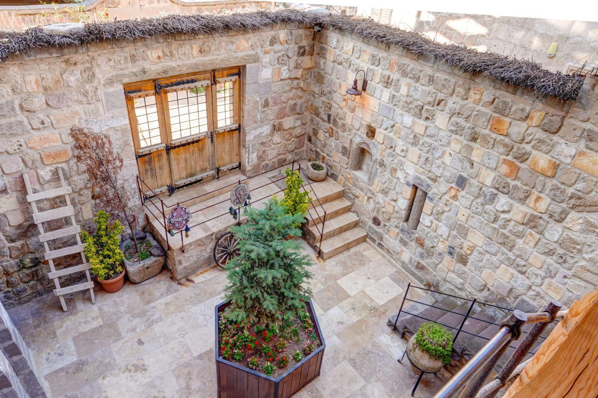 Vasil Cave Hotel Üçhisar Exteriör bild