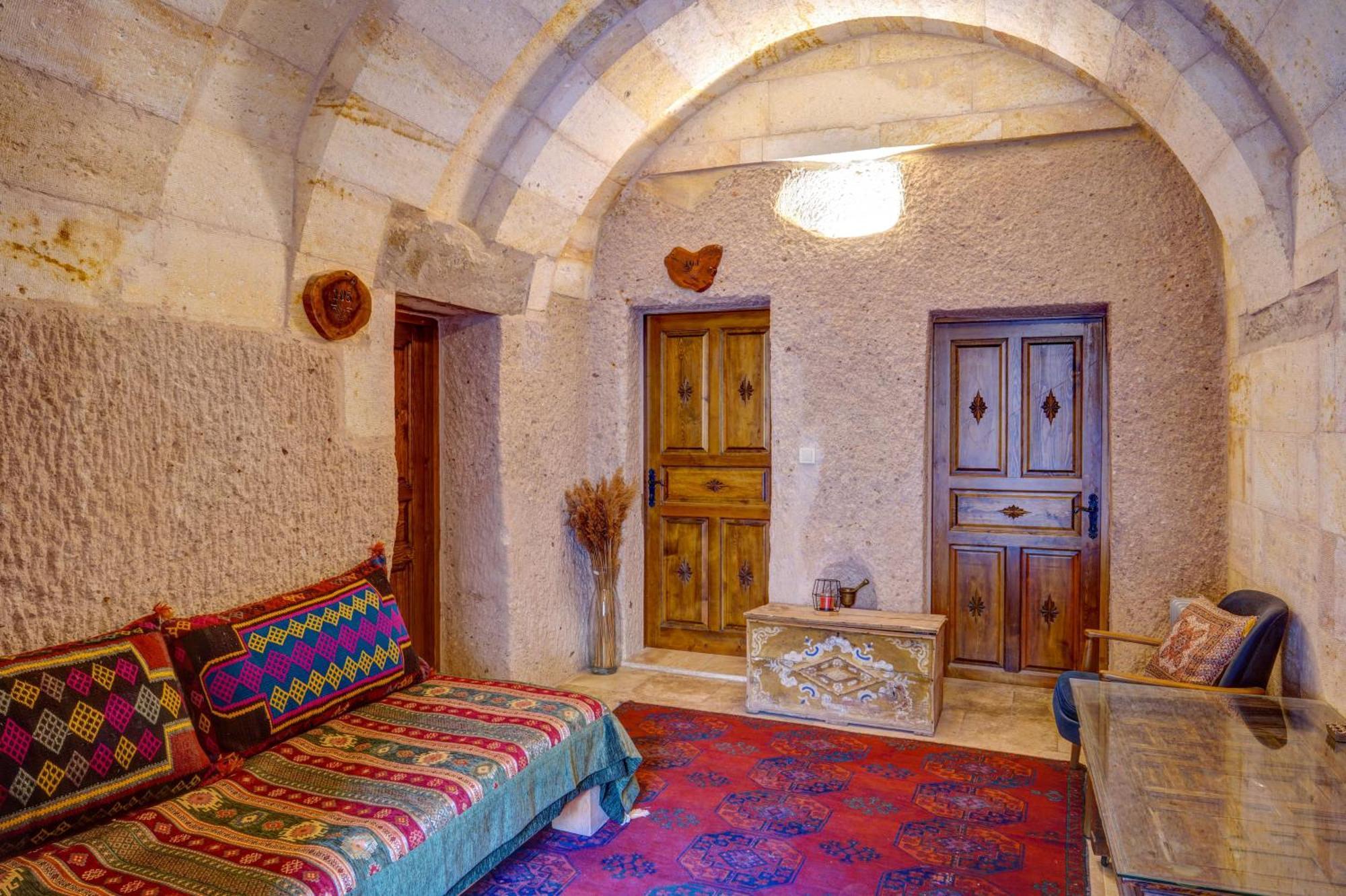 Vasil Cave Hotel Üçhisar Exteriör bild